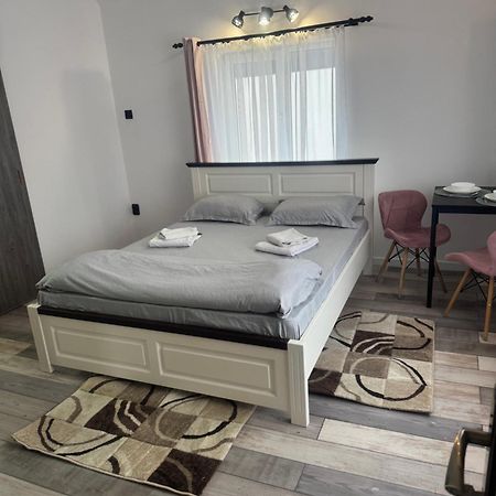 克卢日-纳波卡Compact House公寓 外观 照片