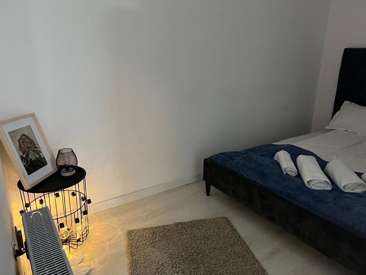 克卢日-纳波卡Compact House公寓 外观 照片