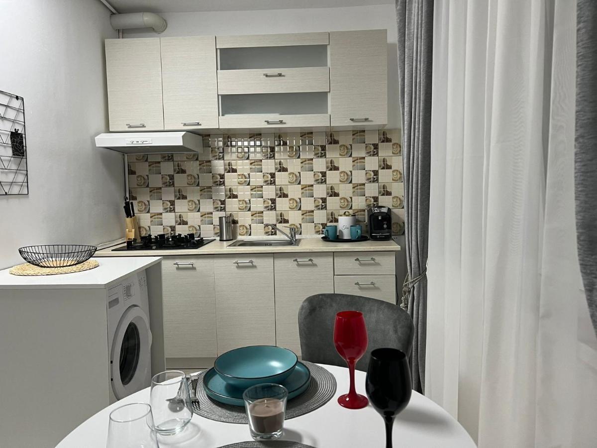 克卢日-纳波卡Compact House公寓 外观 照片