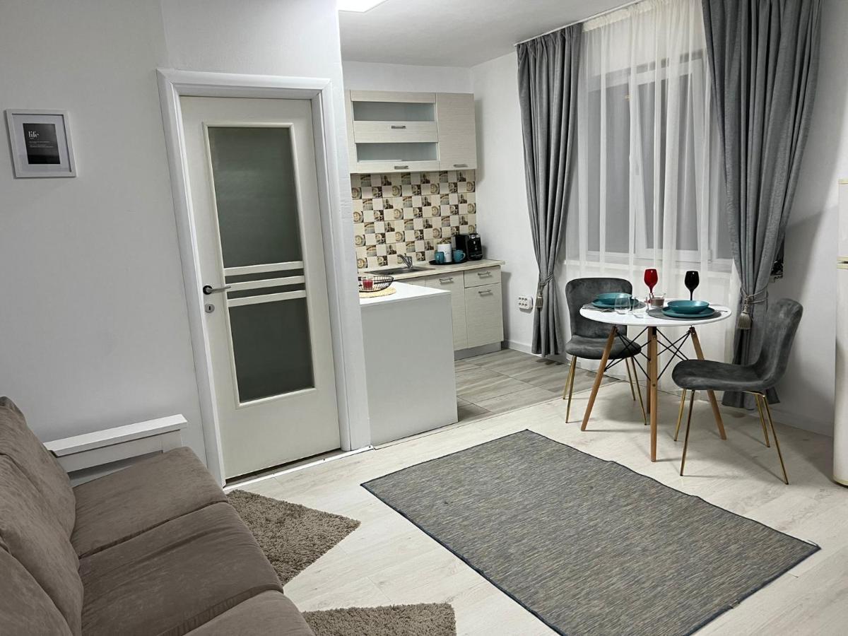 克卢日-纳波卡Compact House公寓 外观 照片