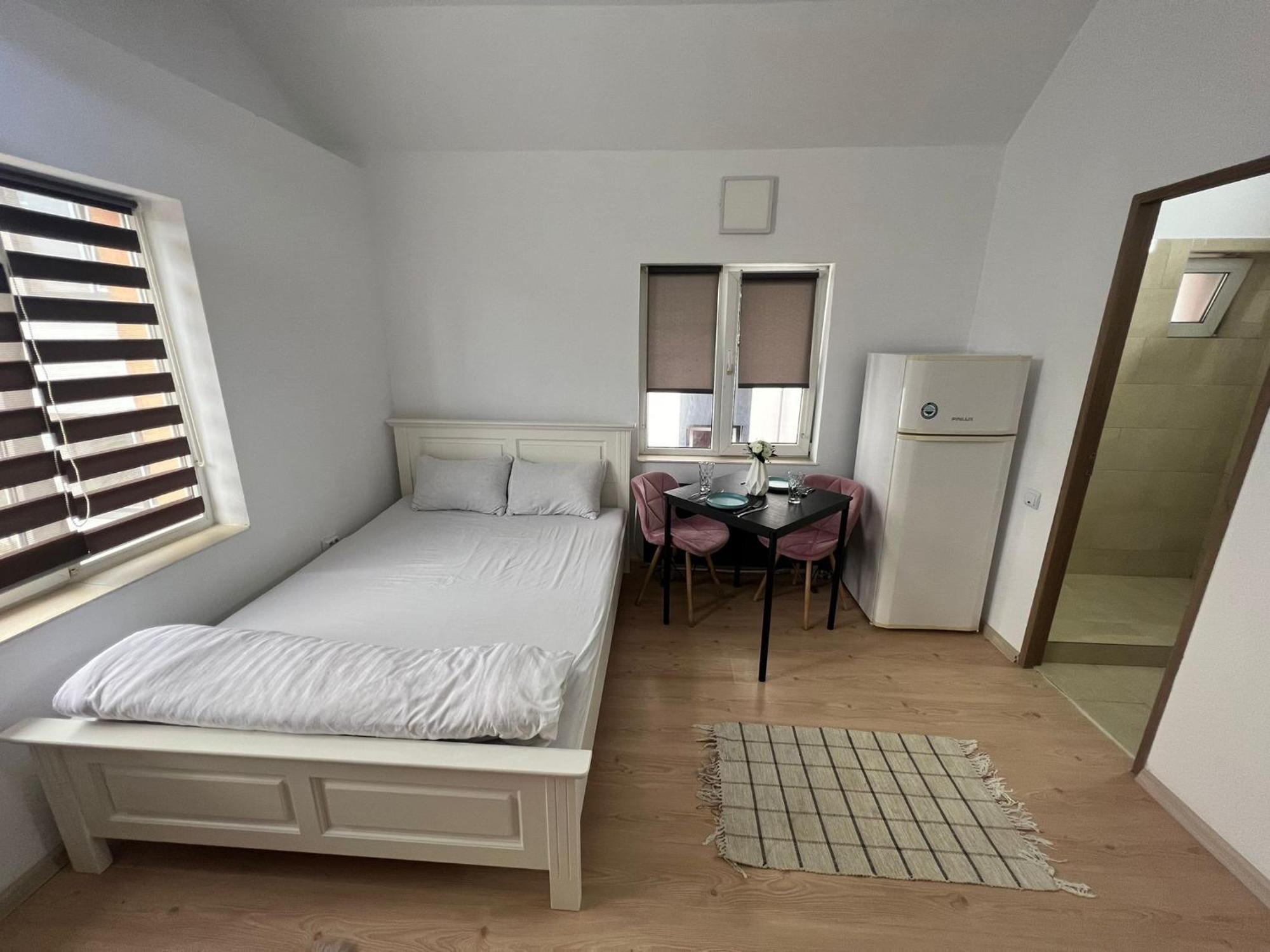 克卢日-纳波卡Compact House公寓 外观 照片