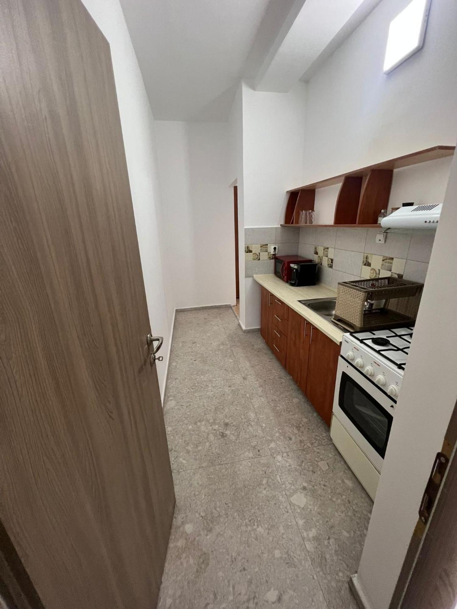 克卢日-纳波卡Compact House公寓 外观 照片